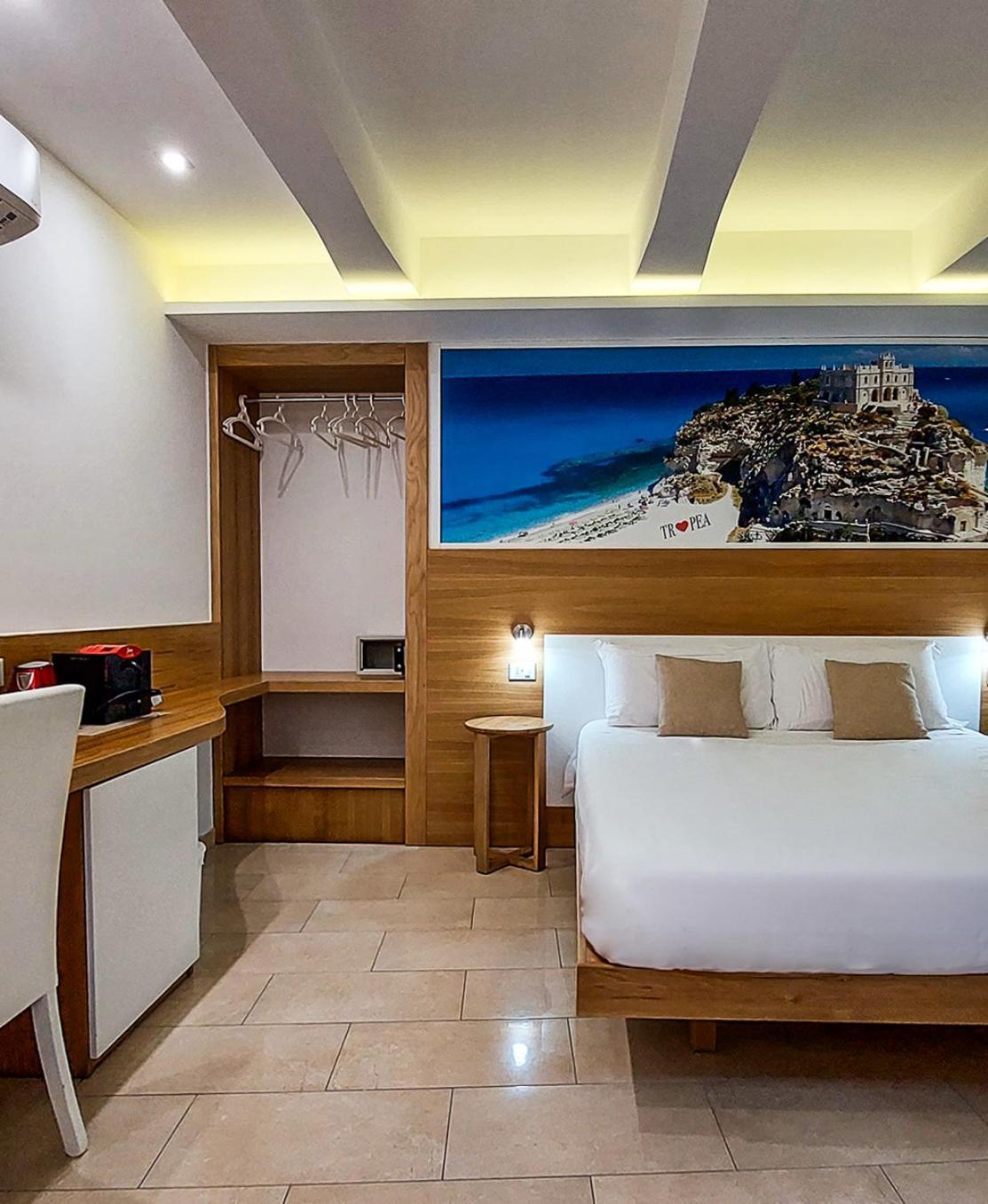 Don Francisco Rooms Tropea Exterior foto